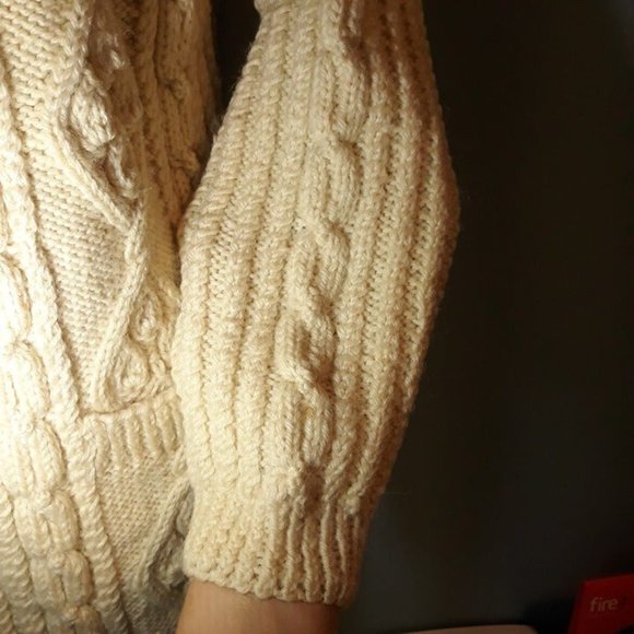 Vintage Irish Traditional Hand Knit Cardigan with Cables, Buttons, Pockets - Picture 7 of 8